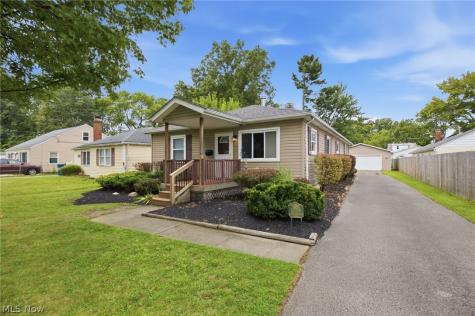 33749 Kenilworth Road Eastlake OH 44095
