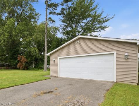 33749 Kenilworth Road Eastlake OH 44095