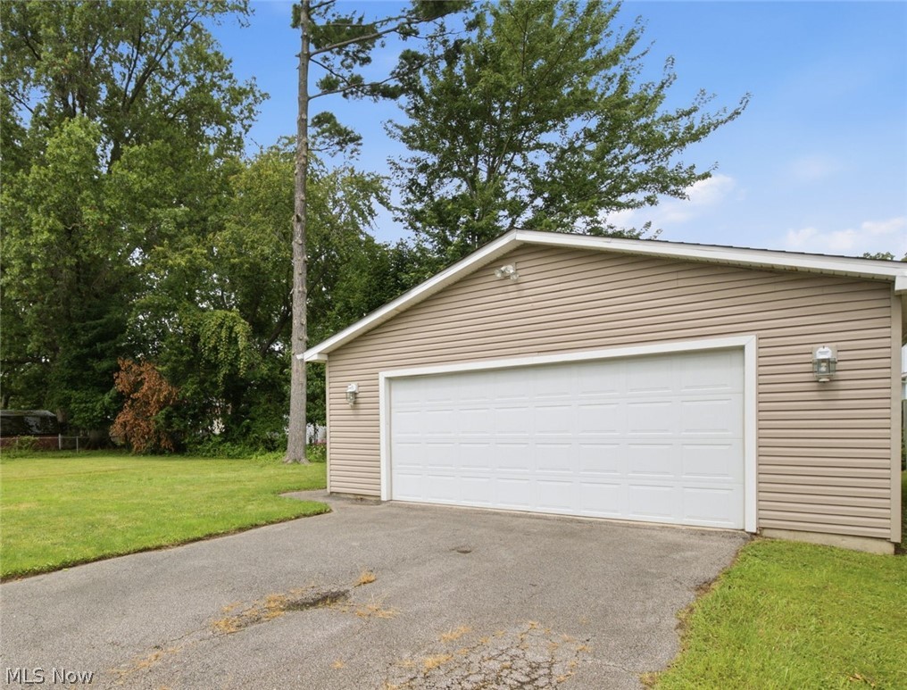 33749 Kenilworth Road Eastlake OH 44095