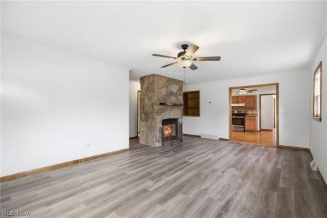 33749 Kenilworth Road Eastlake OH 44095