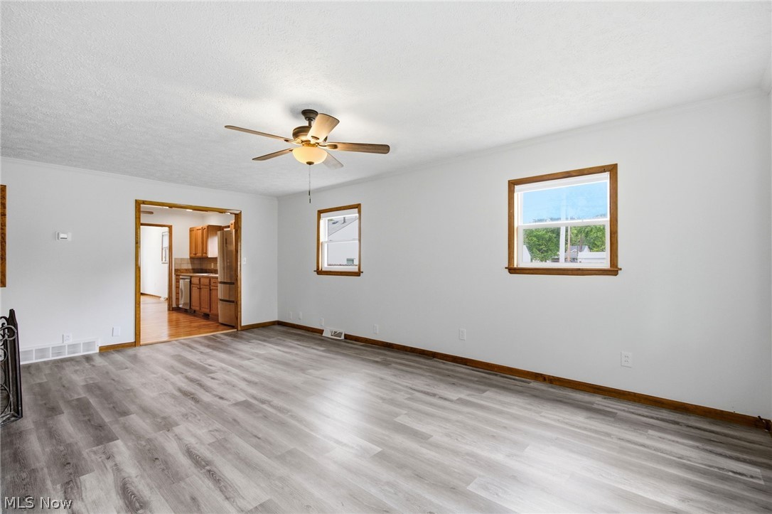 33749 Kenilworth Road Eastlake OH 44095