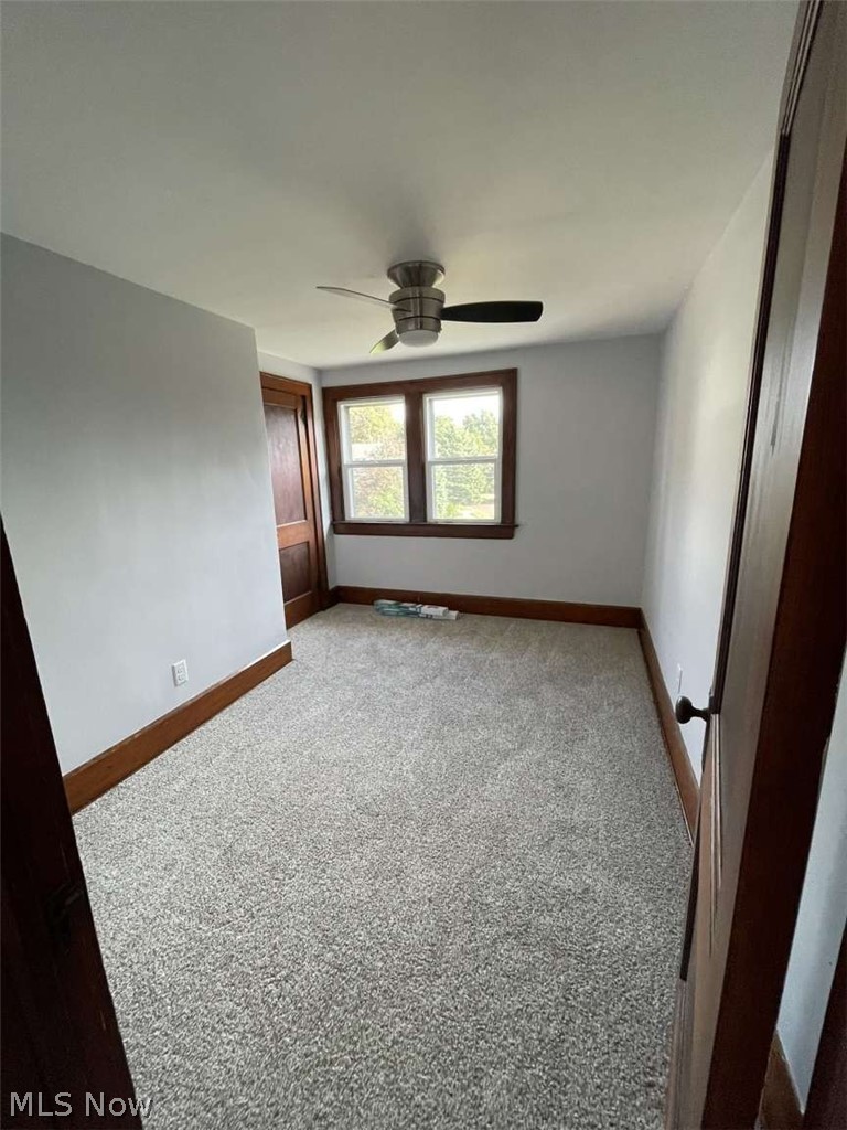 1273 Pondview Avenue Akron OH 44305