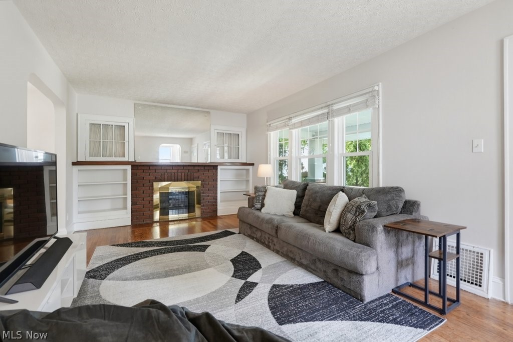 2526 6th Street Cuyahoga Falls OH 44221