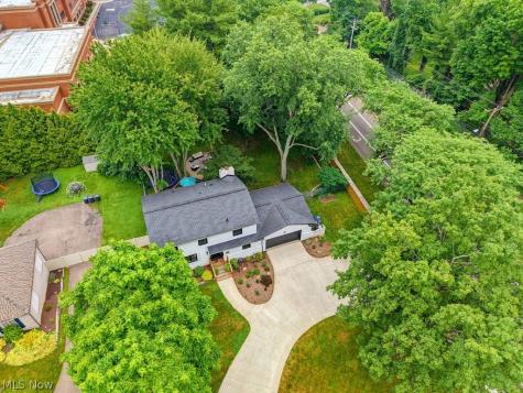 501 Merriman Road Akron OH 44303