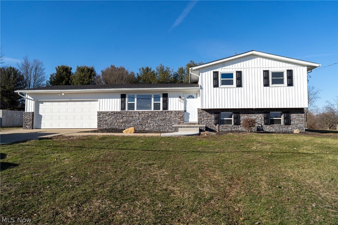 3359 Nimishillen Church Road NE Hartville OH 44632