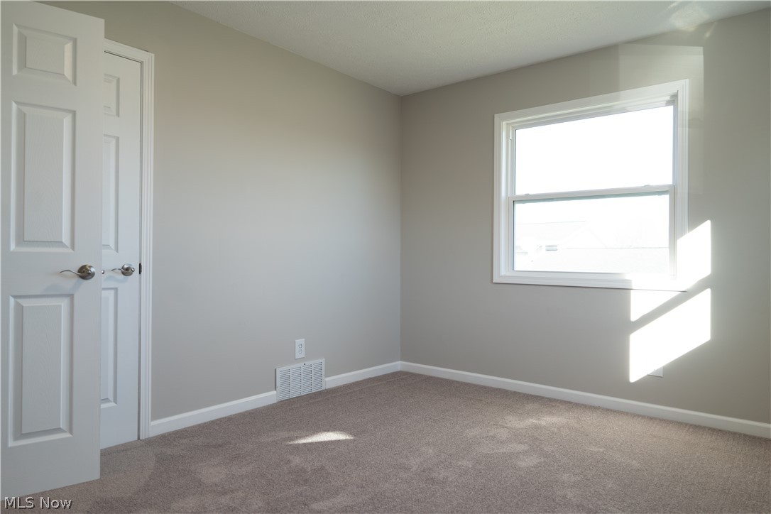 3359 Nimishillen Church Road NE Hartville OH 44632