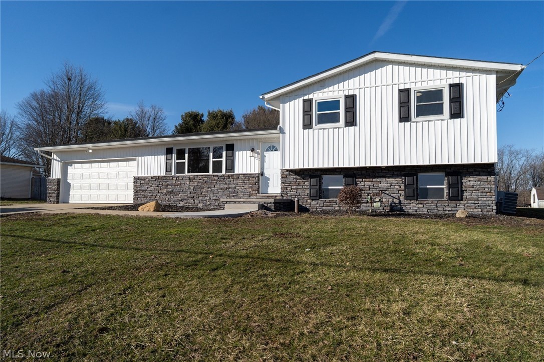 3359 Nimishillen Church Road NE Hartville OH 44632