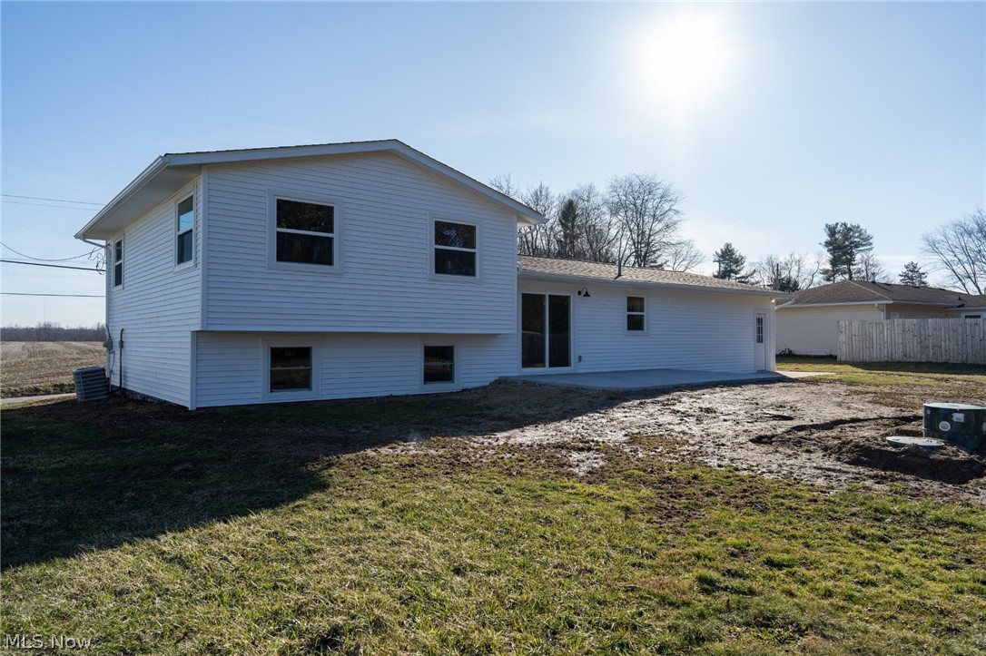 3359 Nimishillen Church Road NE Hartville OH 44632