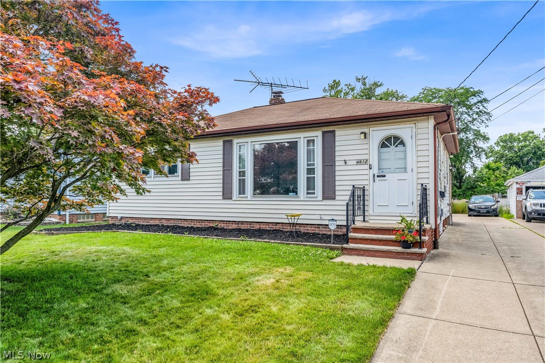 4612 W 156th Street Cleveland OH 44135