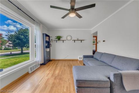 4612 W 156th Street Cleveland OH 44135