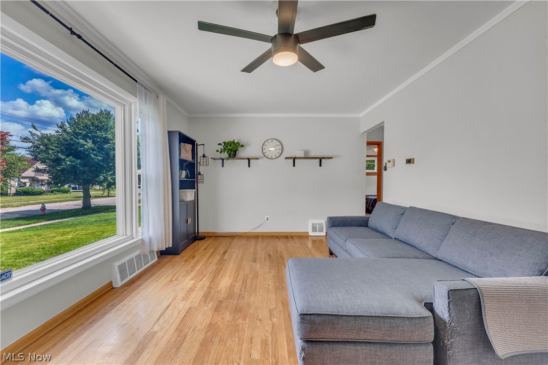 4612 W 156th Street Cleveland OH 44135