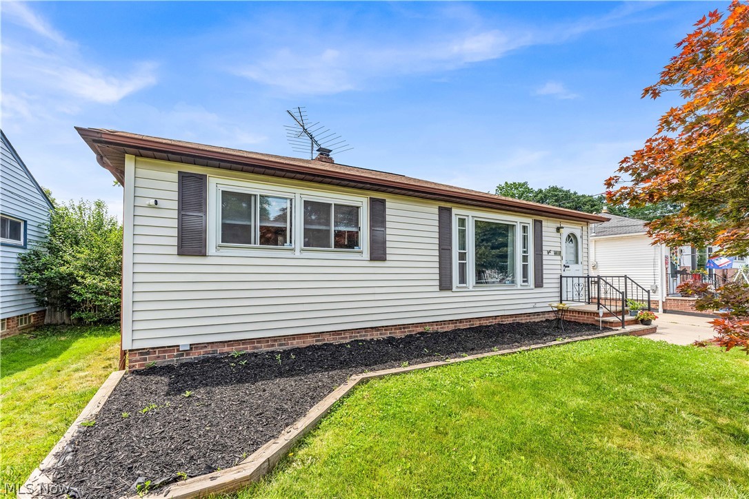 4612 W 156th Street Cleveland OH 44135
