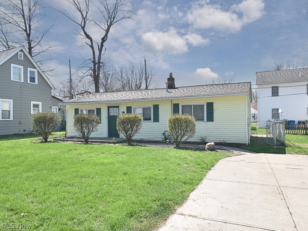33850 Beachpark Drive Eastlake OH 44095