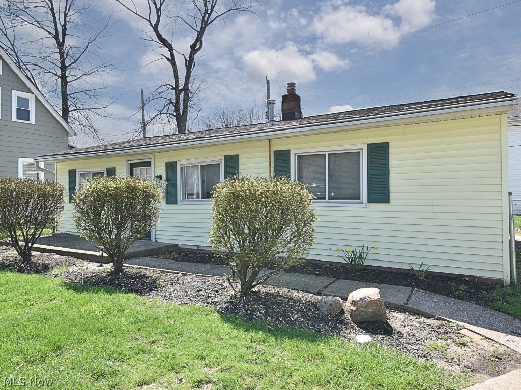 33850 Beachpark Drive Eastlake OH 44095