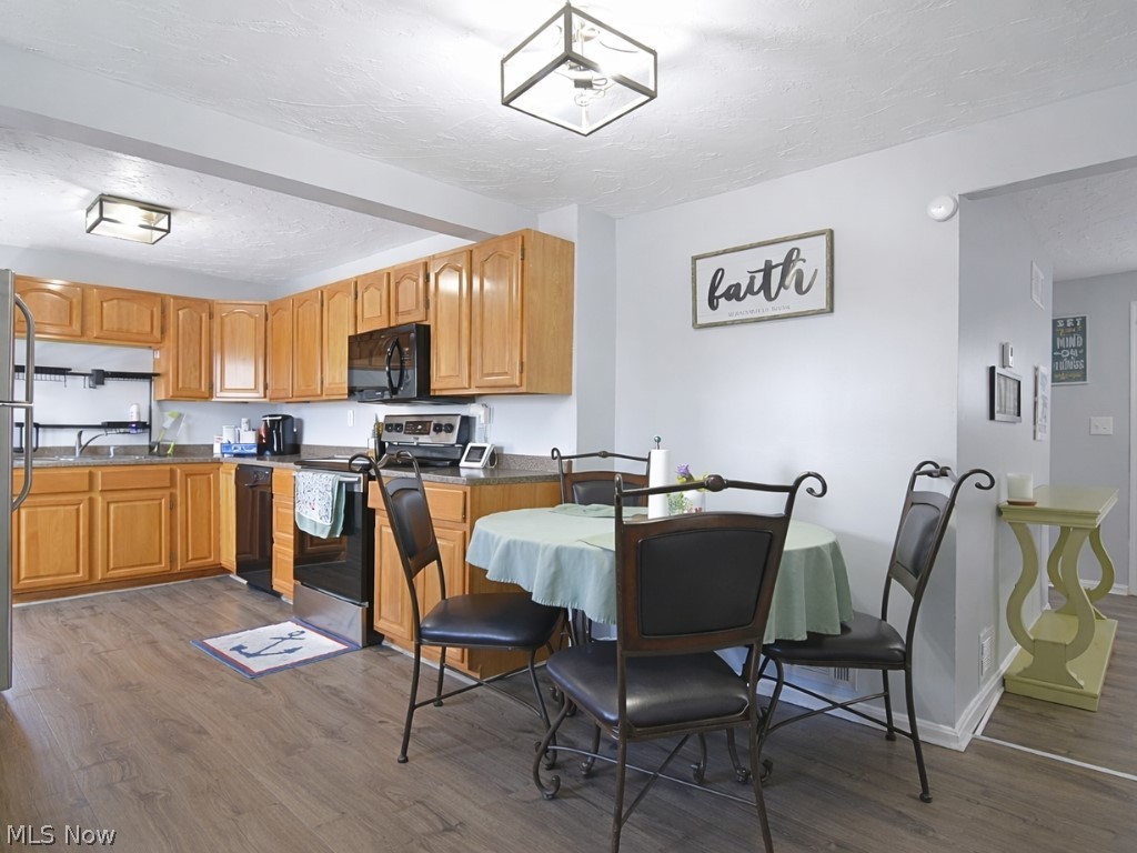 33850 Beachpark Drive Eastlake OH 44095