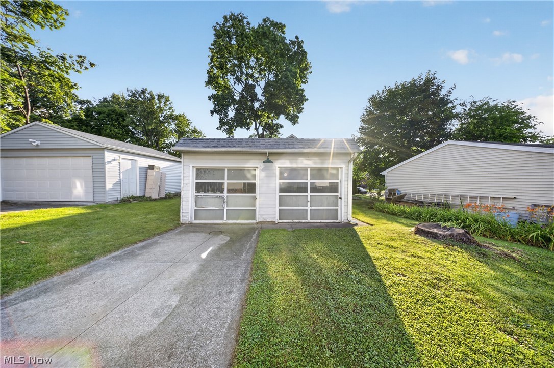 3588 W 155th Street Cleveland OH 44111