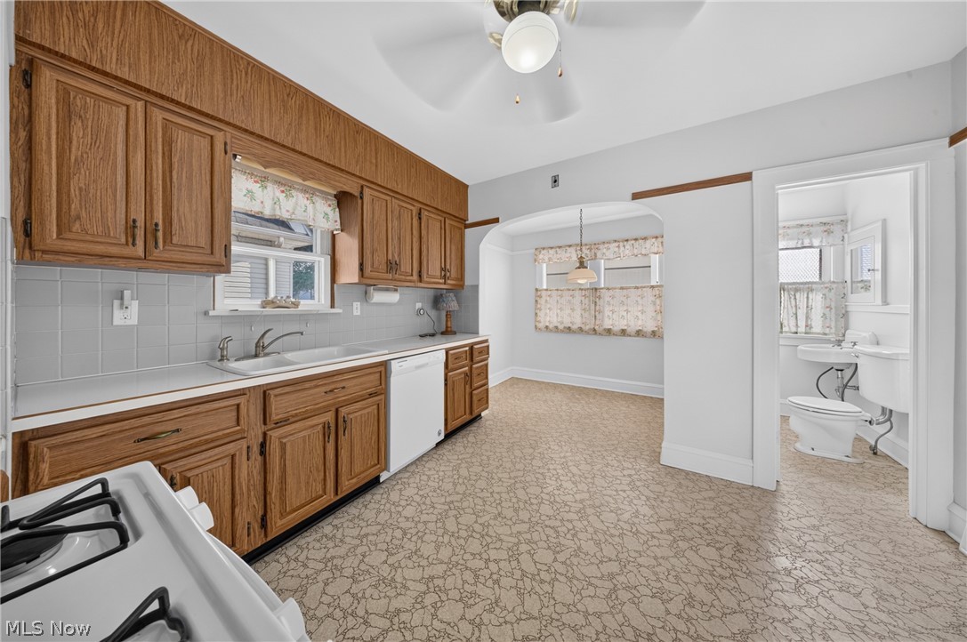 3588 W 155th Street Cleveland OH 44111