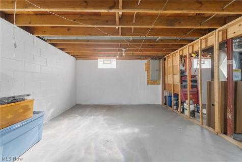 5180 Lynncrest Street SW Canton OH 44706
