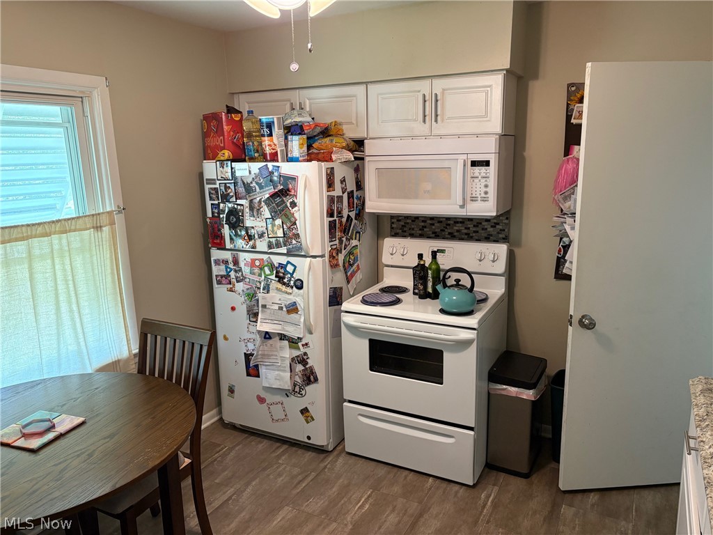 18604 Flamingo Avenue Cleveland OH 44135
