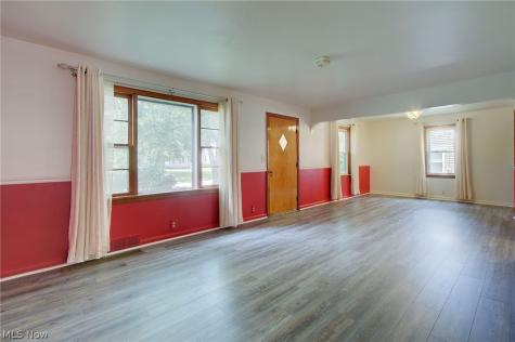 3041 33rd Street NE Canton OH 44705