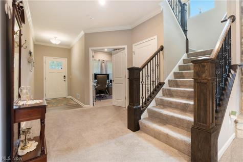 2761 Weeping Pine Drive Medina OH 44256