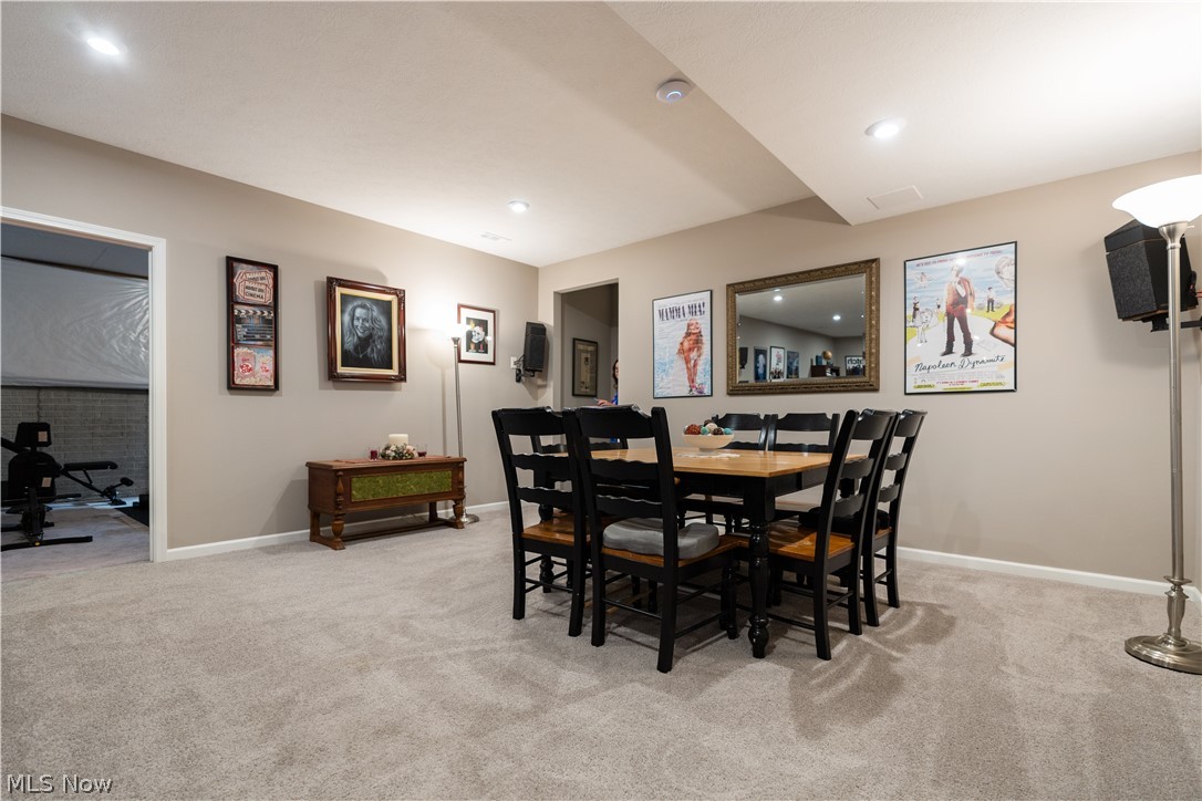 2761 Weeping Pine Drive Medina OH 44256