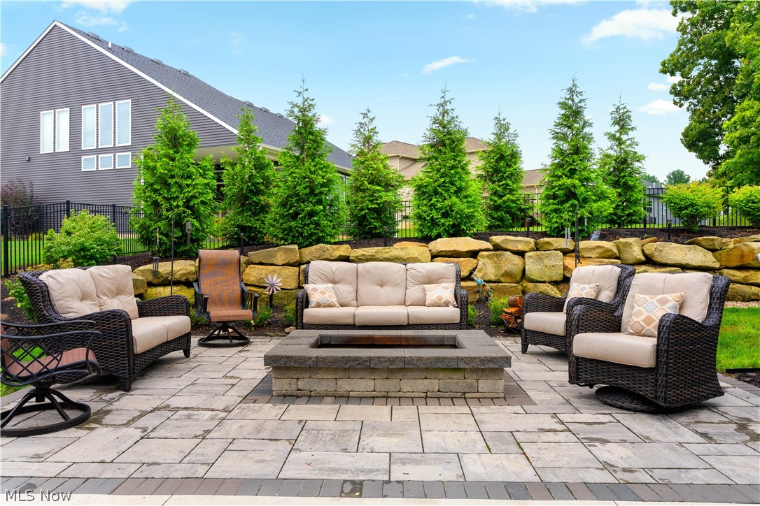 2761 Weeping Pine Drive Medina OH 44256