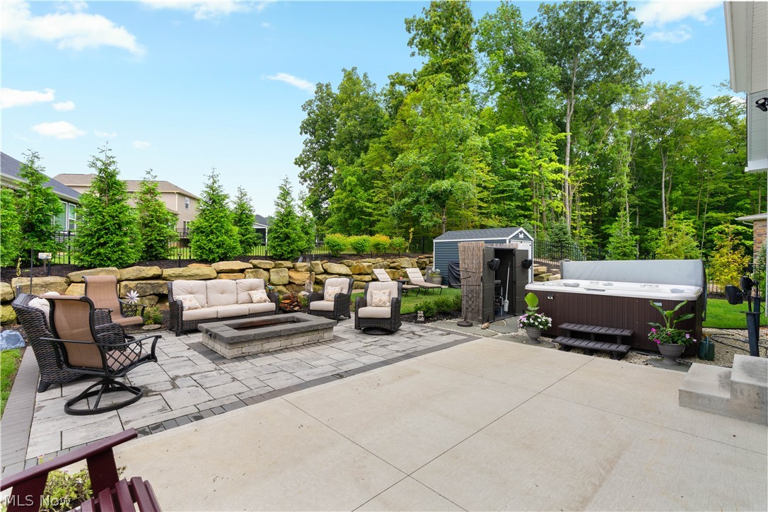 2761 Weeping Pine Drive Medina OH 44256
