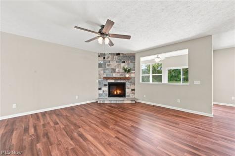 6528 Daisy Lane Olmsted Twp OH 44138