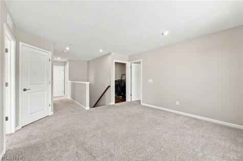 6528 Daisy Lane Olmsted Twp OH 44138