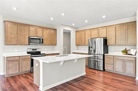 6528 Daisy Lane Olmsted Twp OH 44138