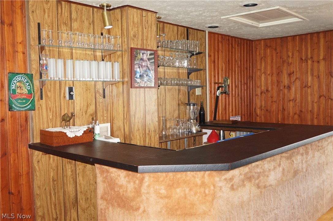 6019 New London Road Ashtabula OH 44004