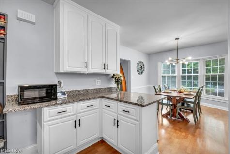 20417 Almar Drive Shaker Heights OH 44122