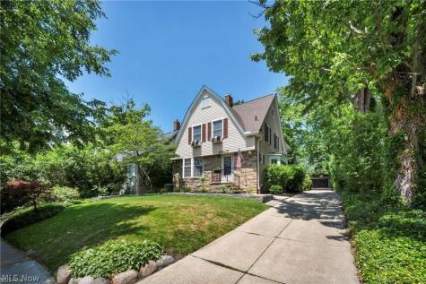 20417 Almar Drive Shaker Heights OH 44122
