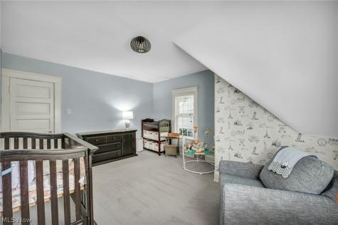 20417 Almar Drive Shaker Heights OH 44122