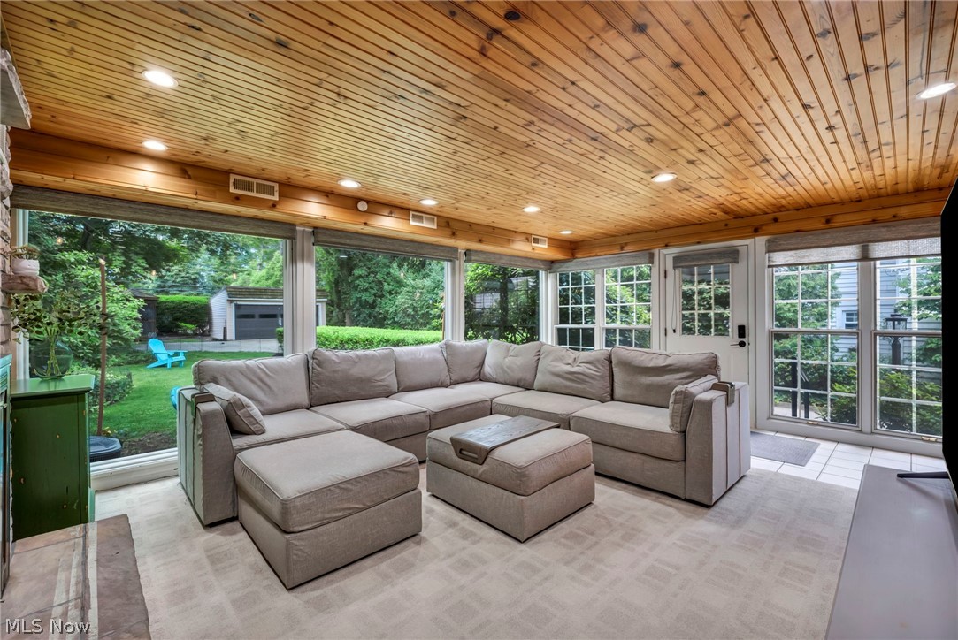 20417 Almar Drive Shaker Heights OH 44122