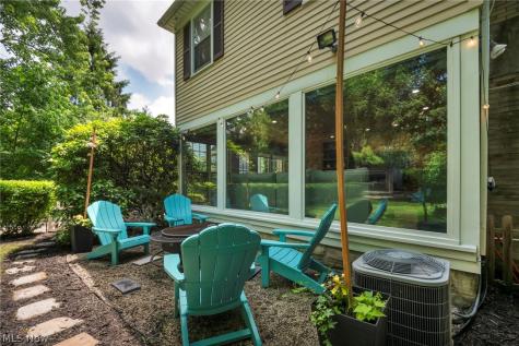 20417 Almar Drive Shaker Heights OH 44122