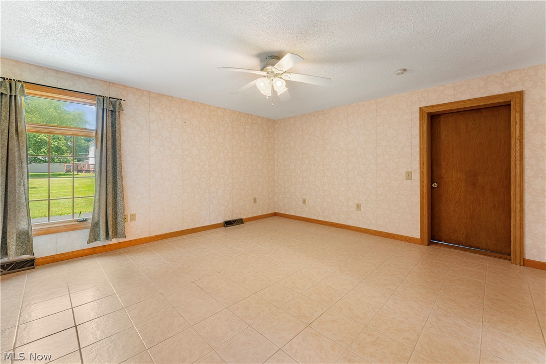 218 Bonnett Street SW North Canton OH 44720
