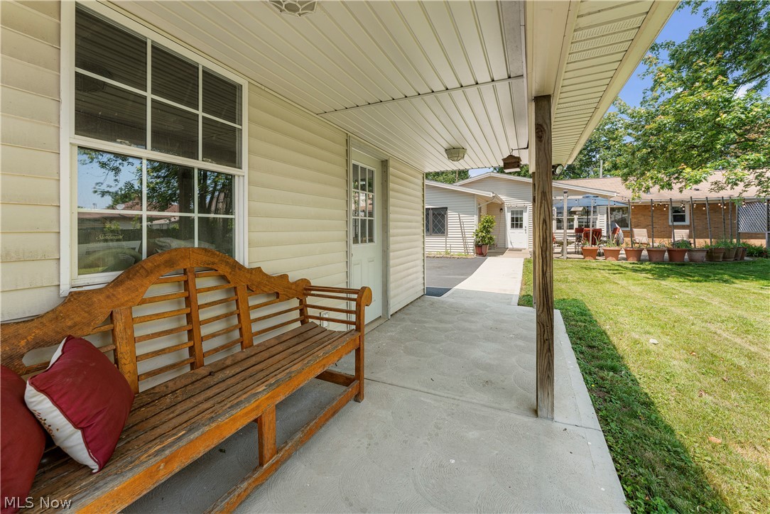 218 Bonnett Street SW North Canton OH 44720