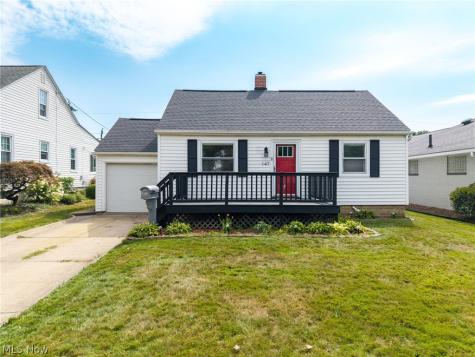 147 Overlook Avenue Wadsworth OH 44281