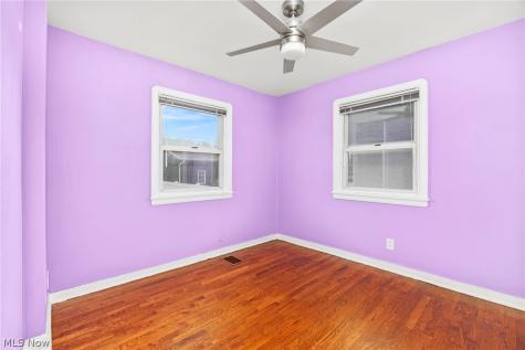 147 Overlook Avenue Wadsworth OH 44281