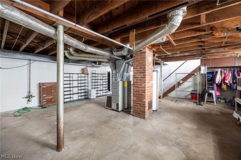 147 Overlook Avenue Wadsworth OH 44281