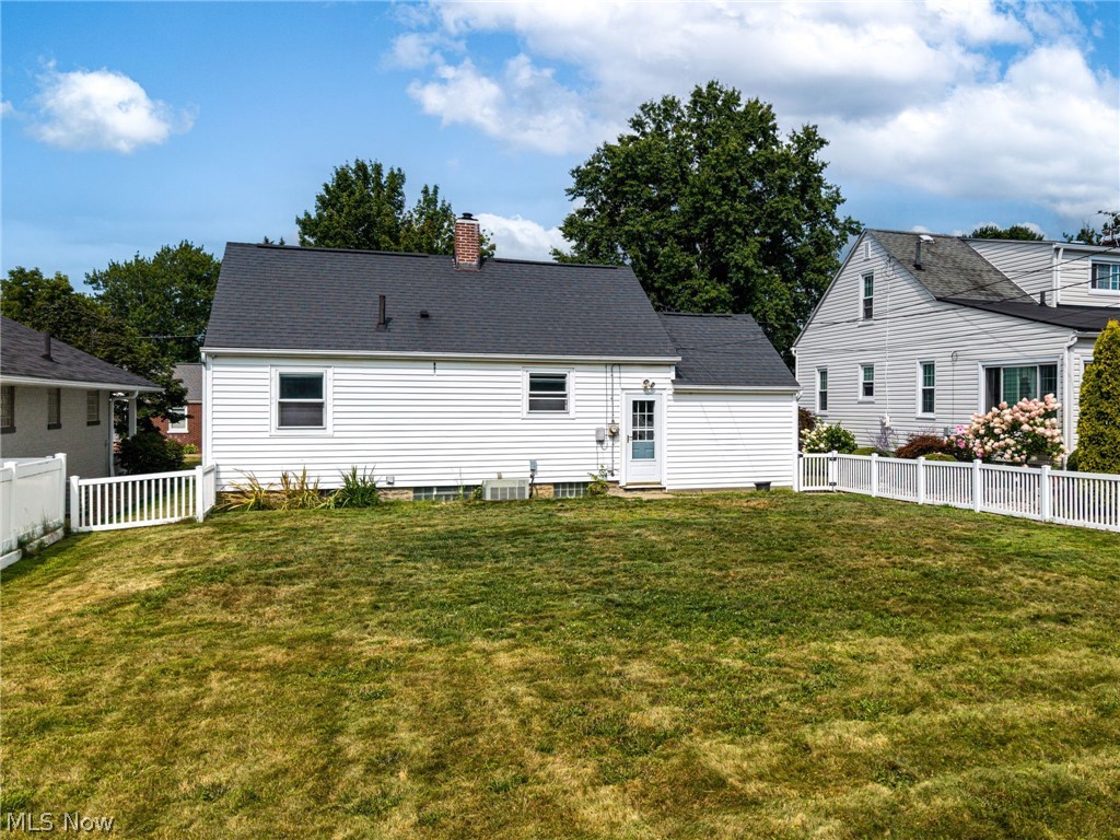 147 Overlook Avenue Wadsworth OH 44281