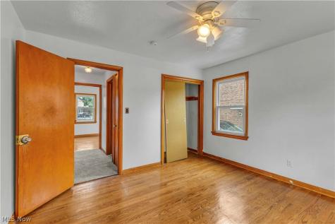 24 Leyton Road Bedford OH 44146