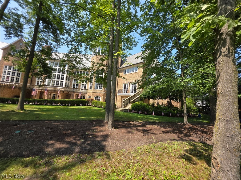 545 Bristol Drive Aurora OH 44202