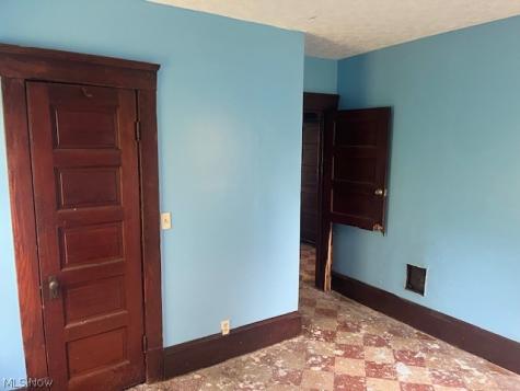 1224 E 87th Street Cleveland OH 44108