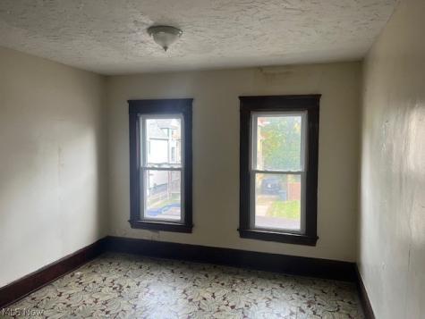 1224 E 87th Street Cleveland OH 44108