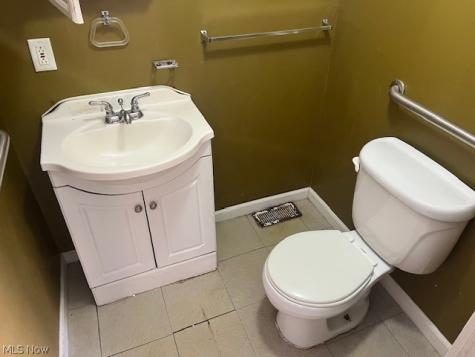 1224 E 87th Street Cleveland OH 44108