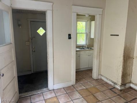 1224 E 87th Street Cleveland OH 44108