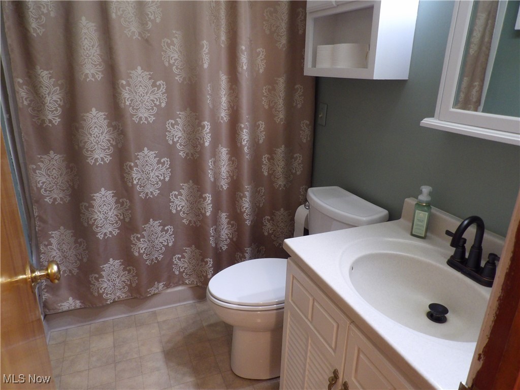 2161 Eastlawn Avenue Akron OH 44305